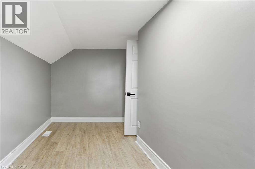 26 STATE Street - Image 18
