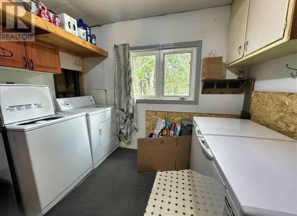 141 Railway ST - 28