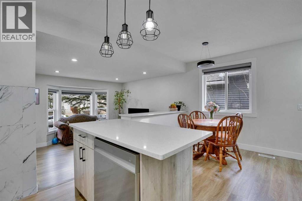 51 Taraglen Road NE - 14