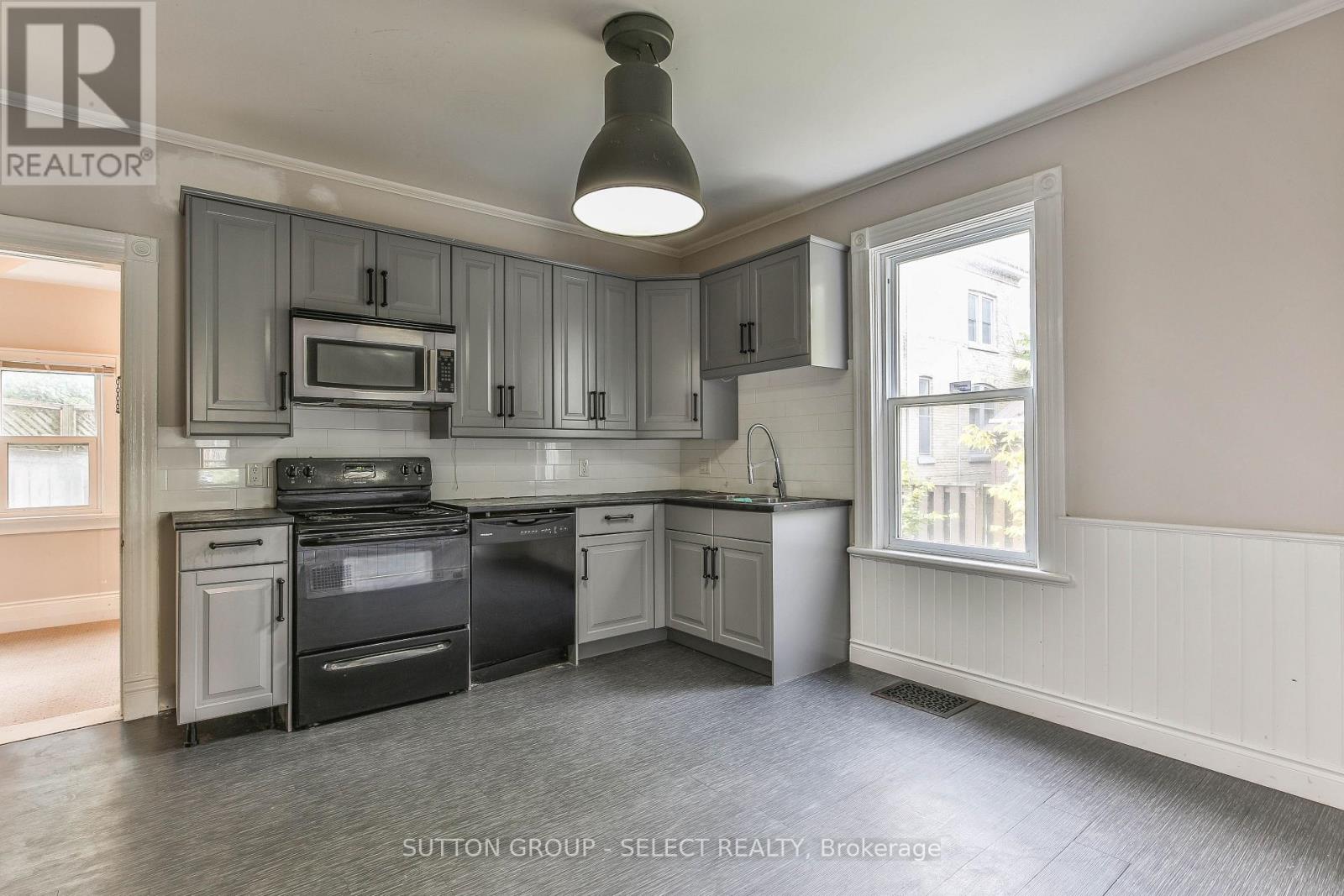 123 MILL STREET - 9