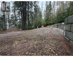 8700 Mabel Lake Road, Lumby, BC V0E2G0 Photo 17
