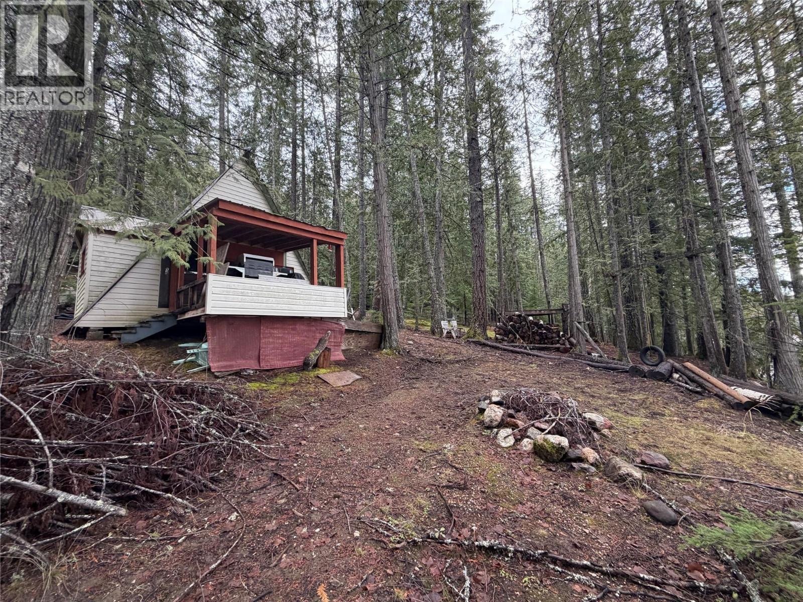 8700 Mabel Lake Road - 27