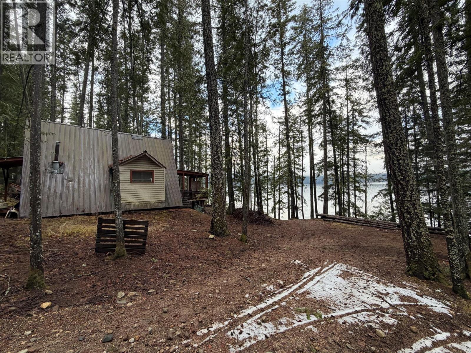 8700 Mabel Lake Road - 23