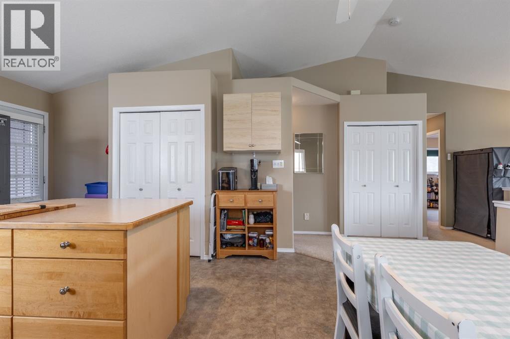 568 Heritage Boulevard W - 11