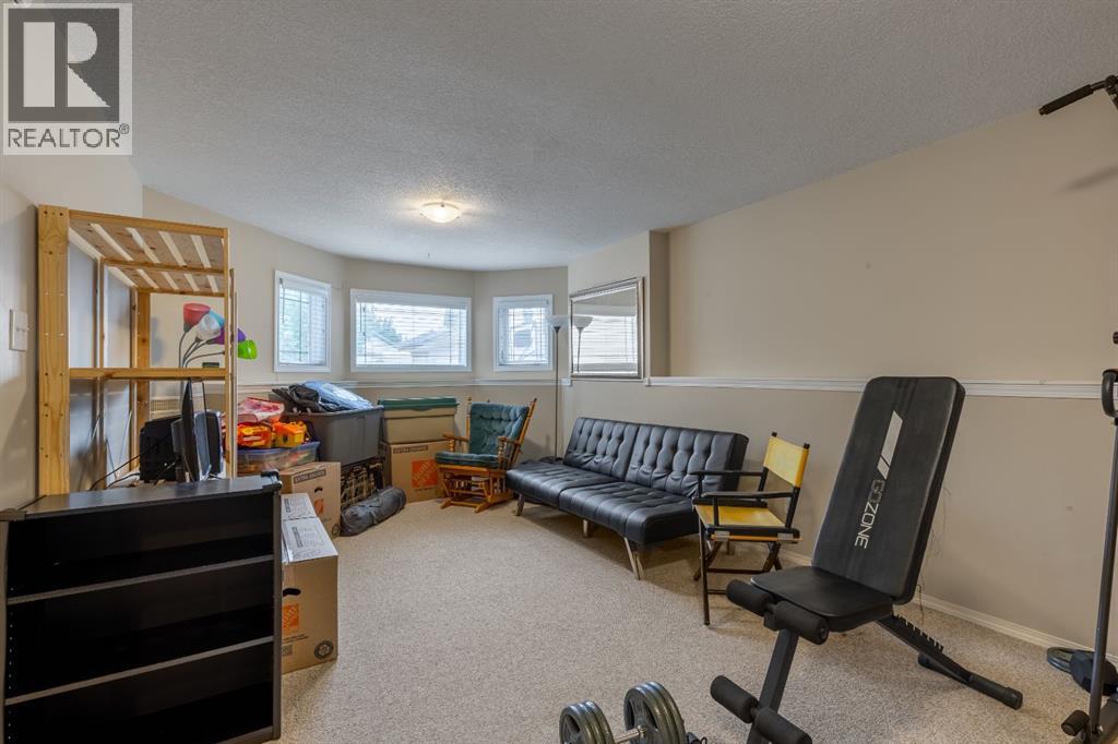 568 Heritage Boulevard W - 23
