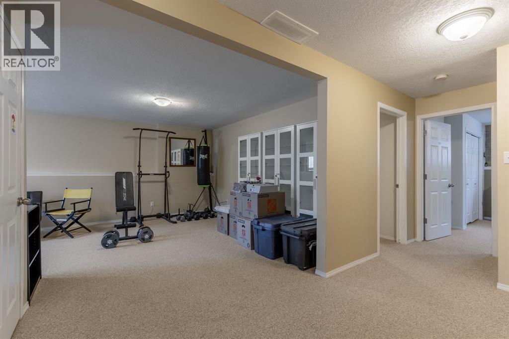 568 Heritage Boulevard W - 22