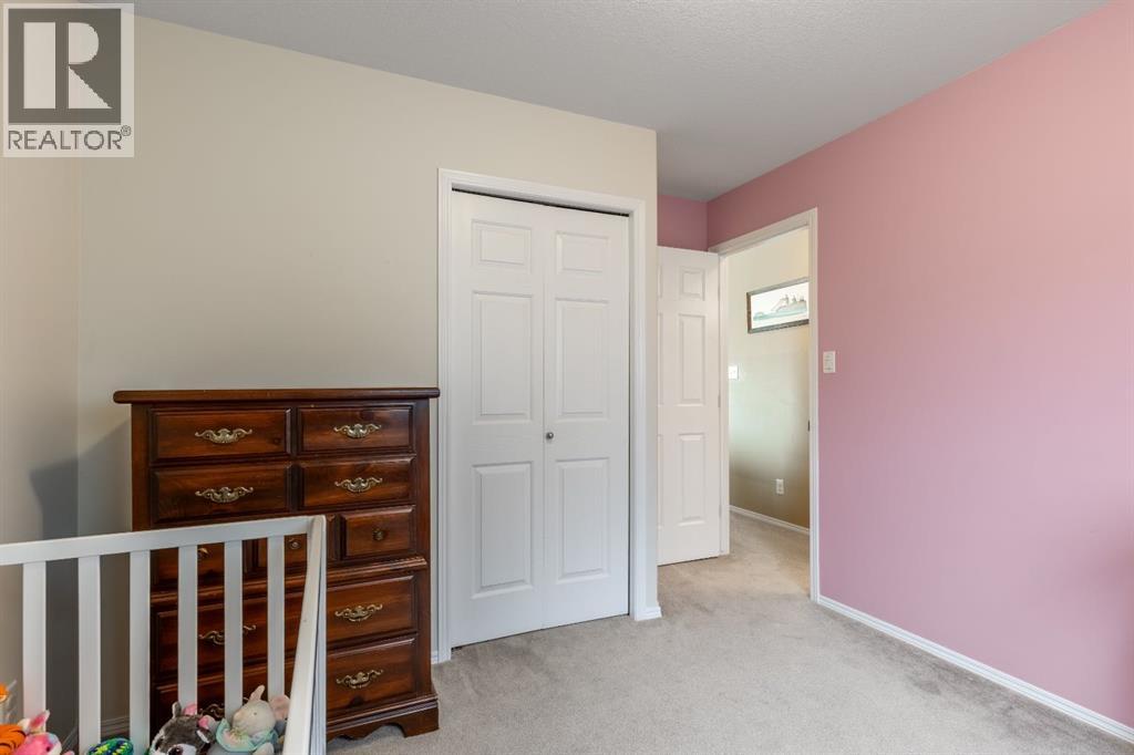 568 Heritage Boulevard W - 14