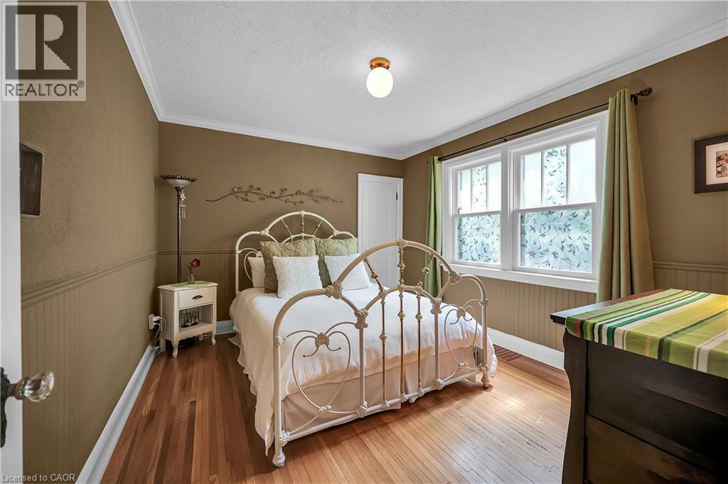 360 GUELPH Line - 25