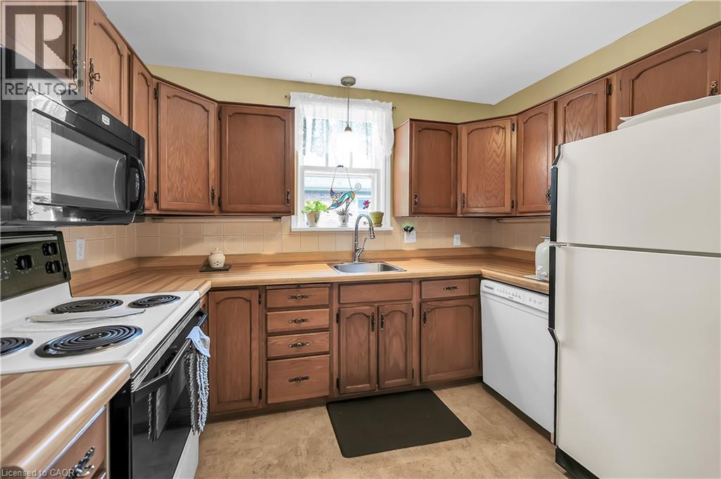 360 GUELPH Line - 15