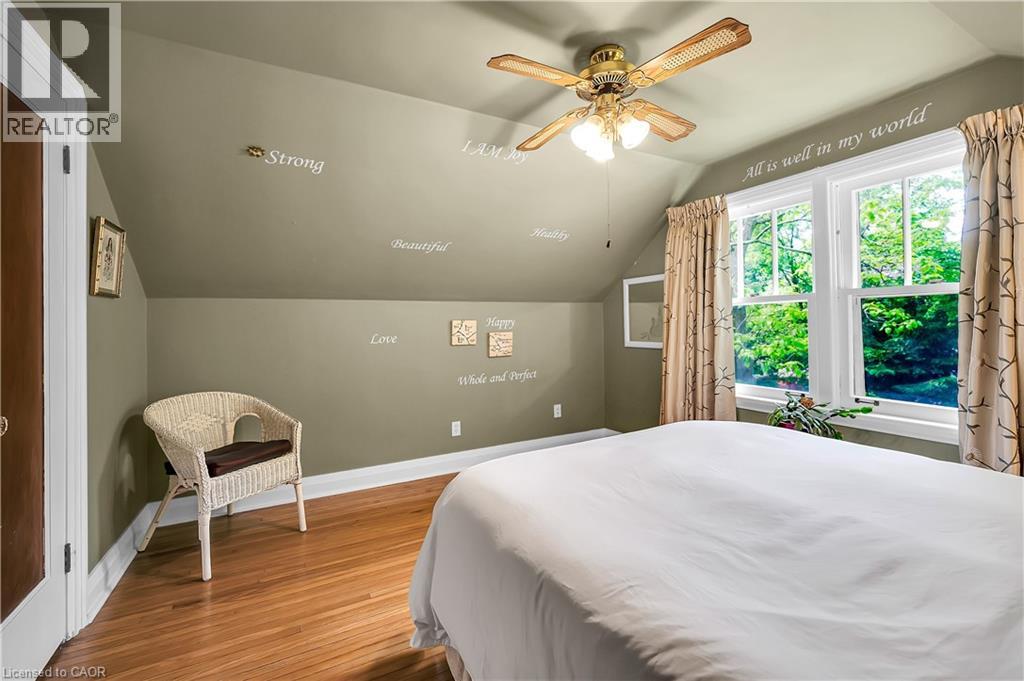 360 GUELPH Line - 28