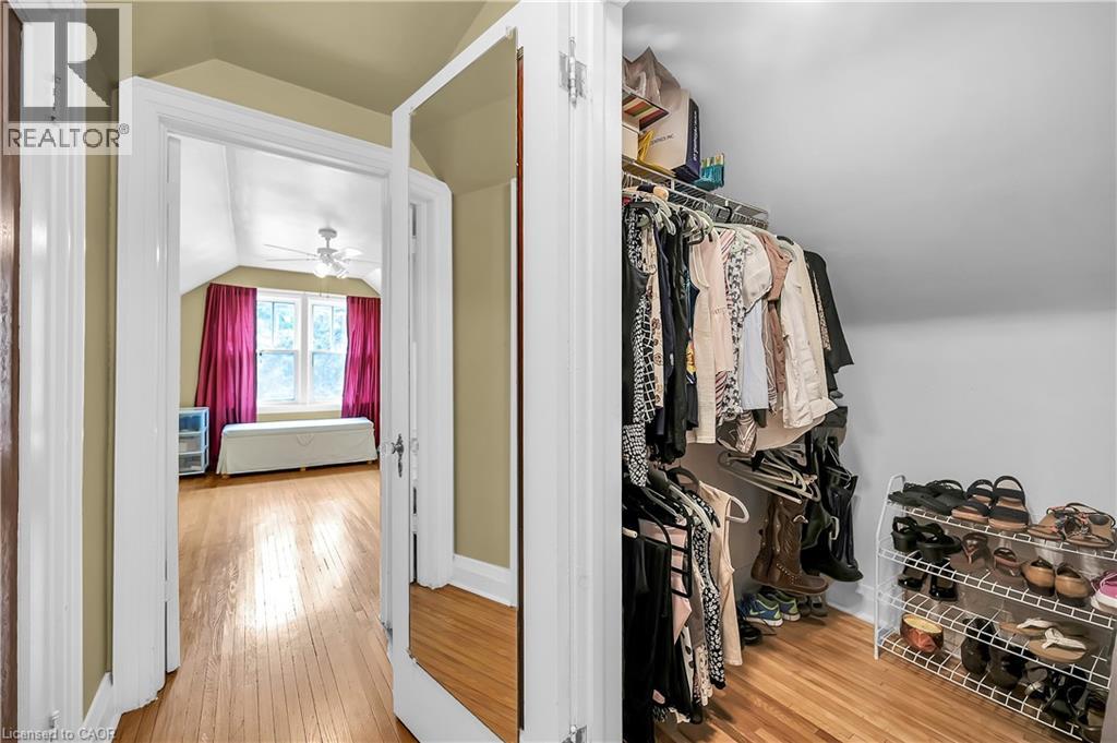360 GUELPH Line - 31