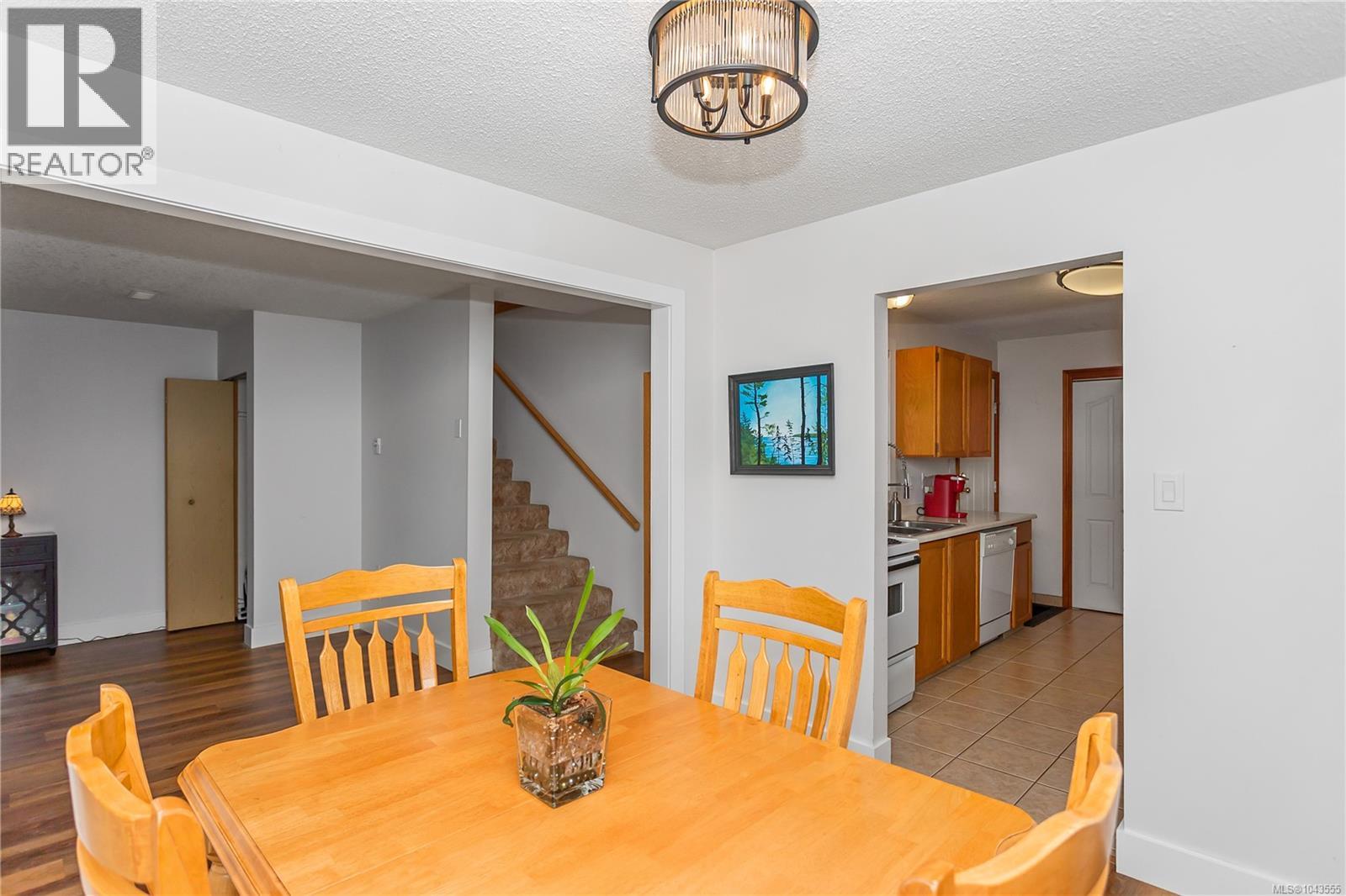 429 Deering St - 10