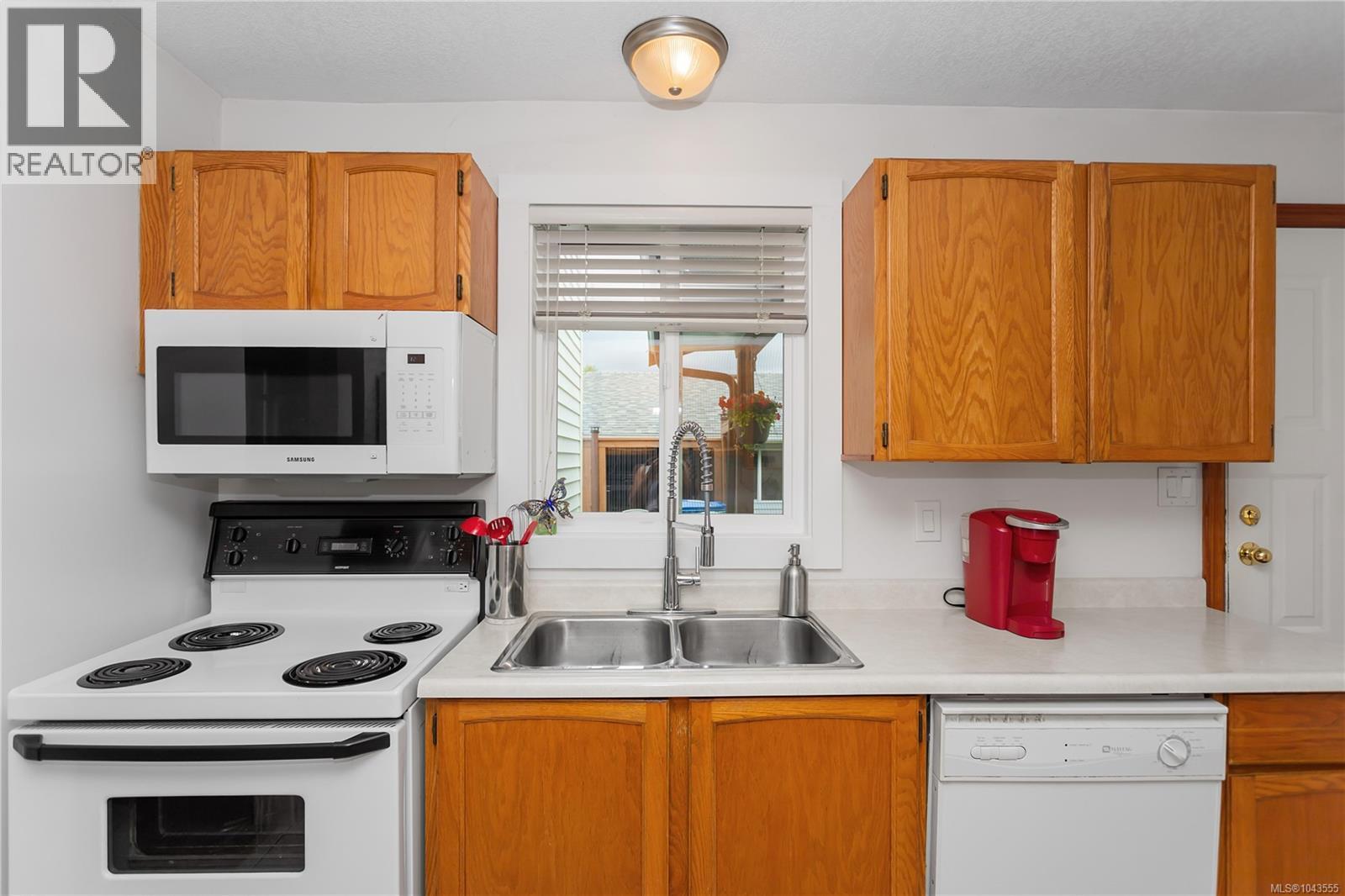 429 Deering St - 15