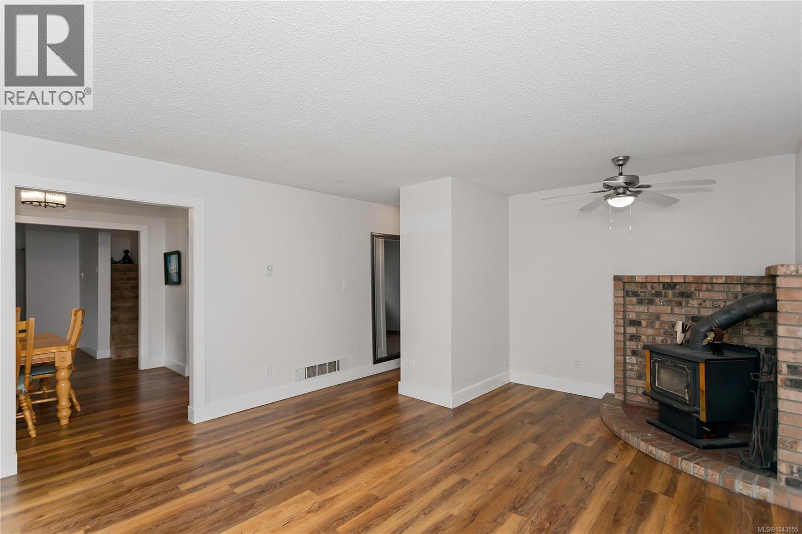 429 Deering St - 8