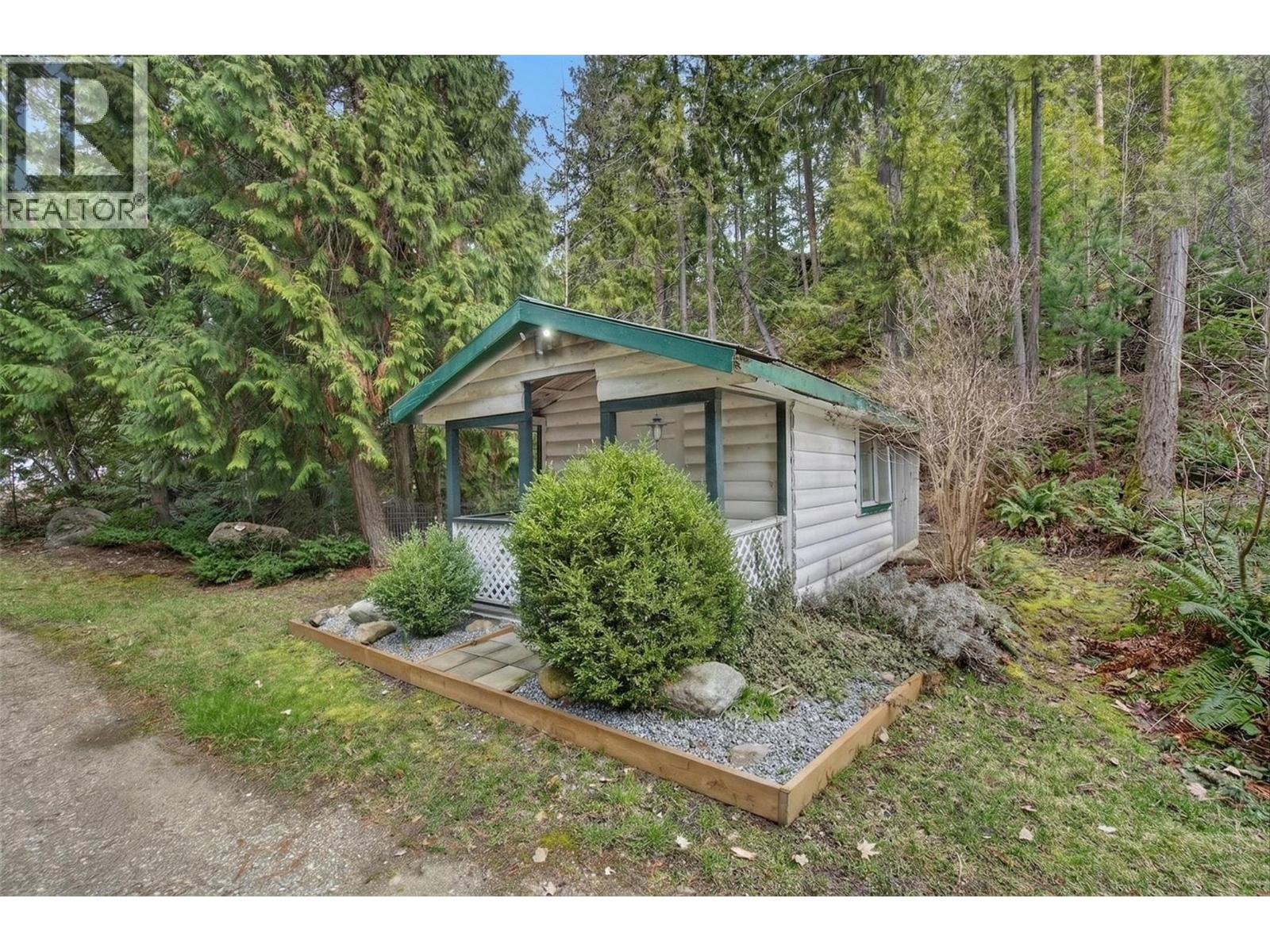 9048 Humming Bird Drive - 84