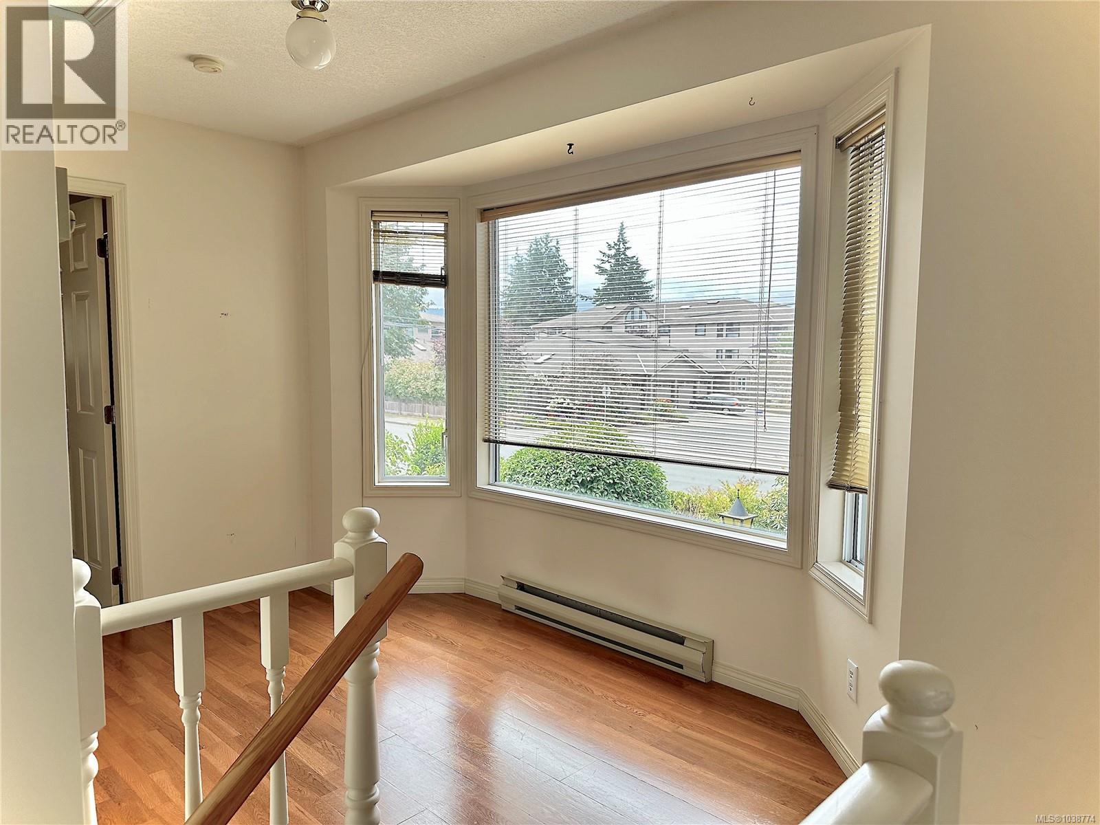 #1 10001 Fifth St - 15