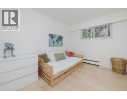 11 694 School Road, Gibsons, BC V0N1V9 Photo 16