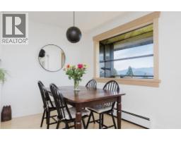 11 694 School Road, Gibsons, BC V0N1V9 Photo 11