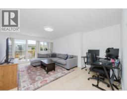 11 694 School Road, Gibsons, BC V0N1V9 Photo 14