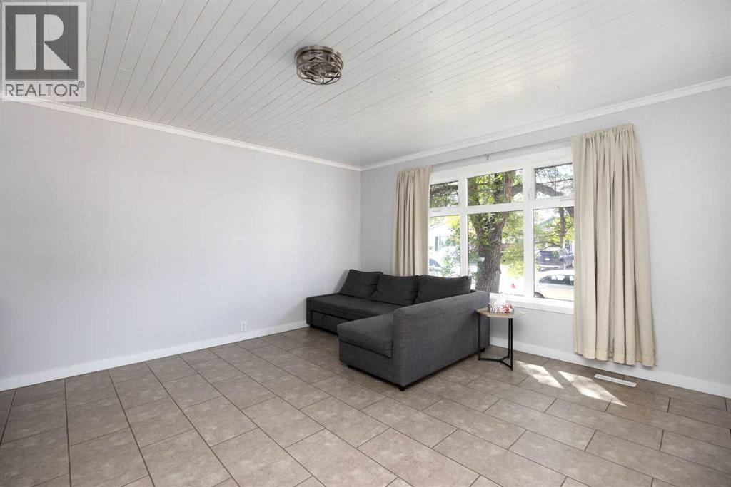 147 Windsor Drive - 5