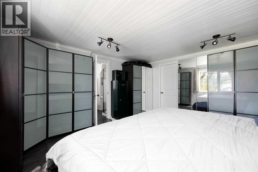 147 Windsor Drive - 23