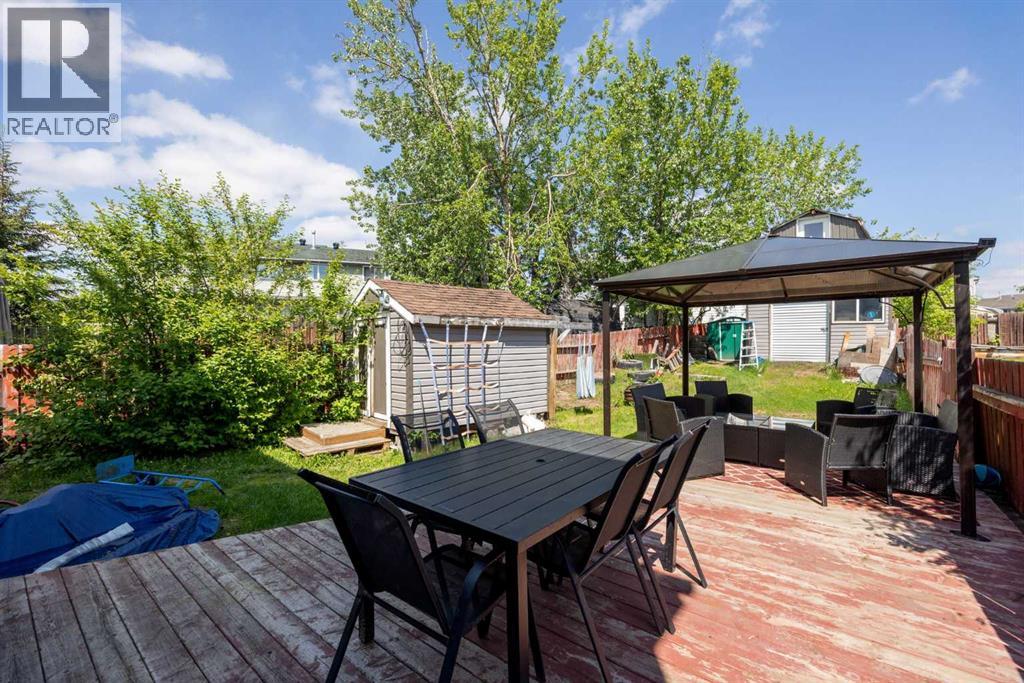 147 Windsor Drive - 32
