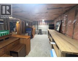11 694 School Road, Gibsons, BC V0N1V9 Photo 24