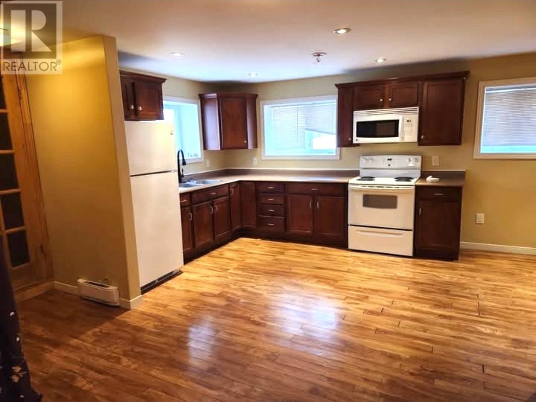 23 Third Street - 24