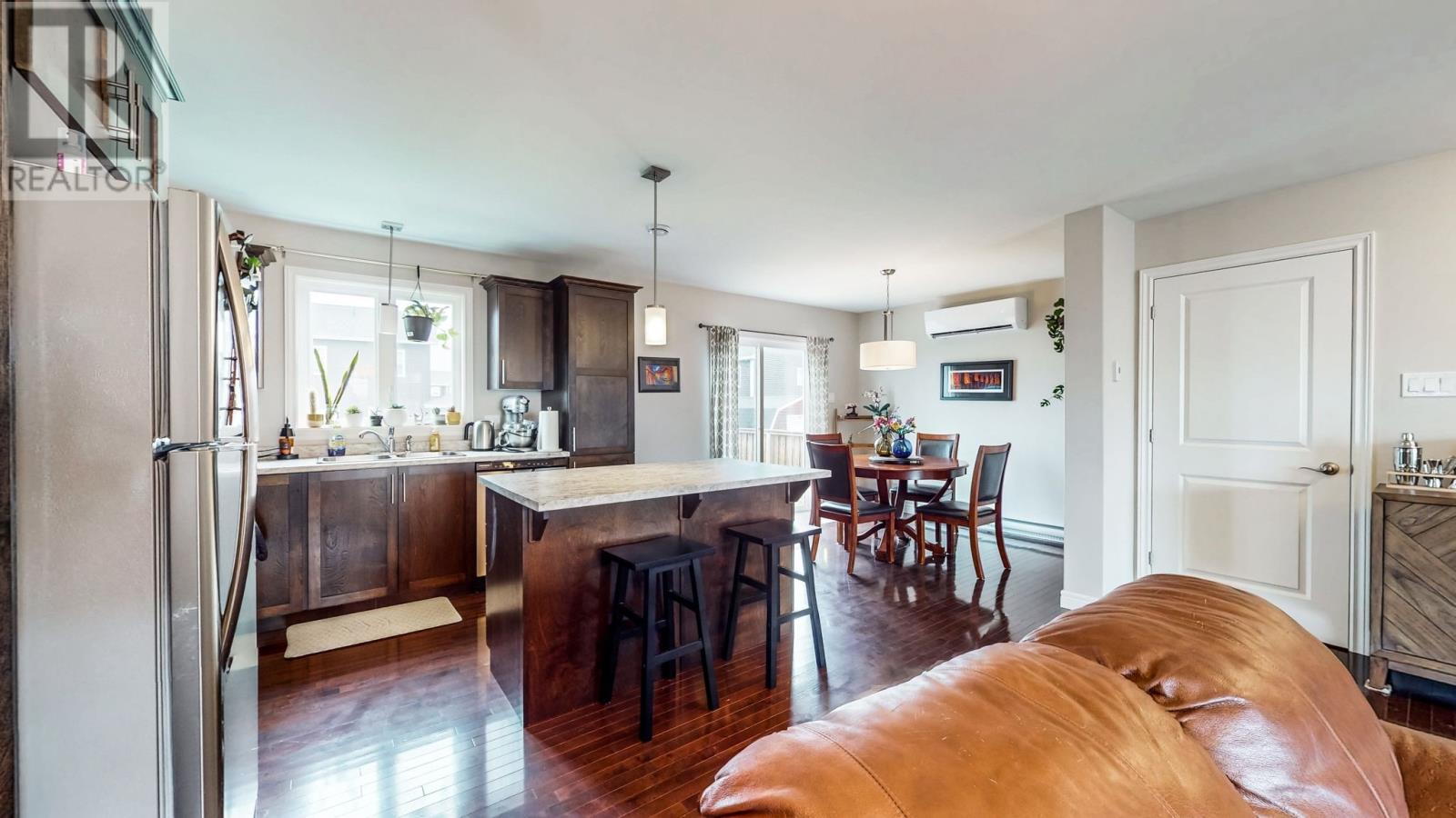 31 Pattison Street - 13