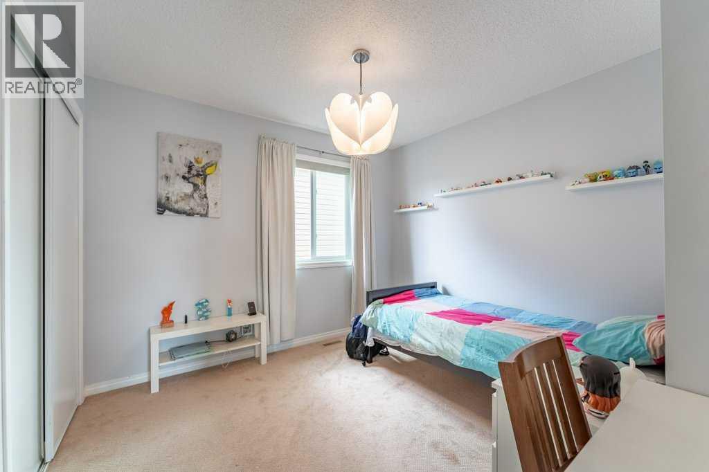 15 Windwood Grove SW - 32