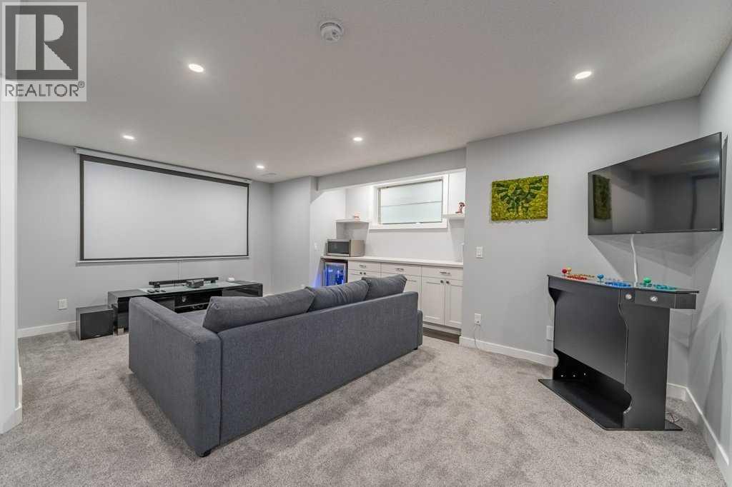 15 Windwood Grove SW - 44