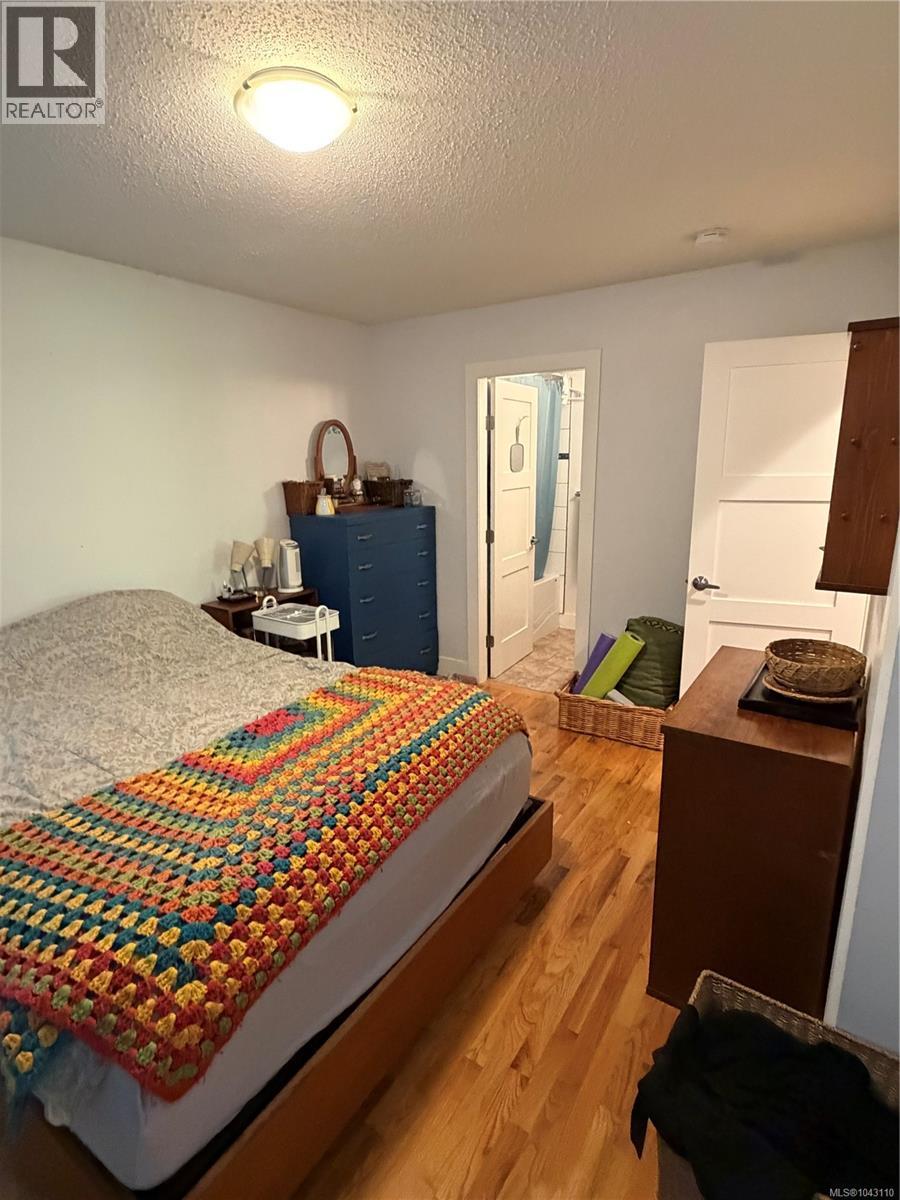 3331 Auchinachie Rd - 11