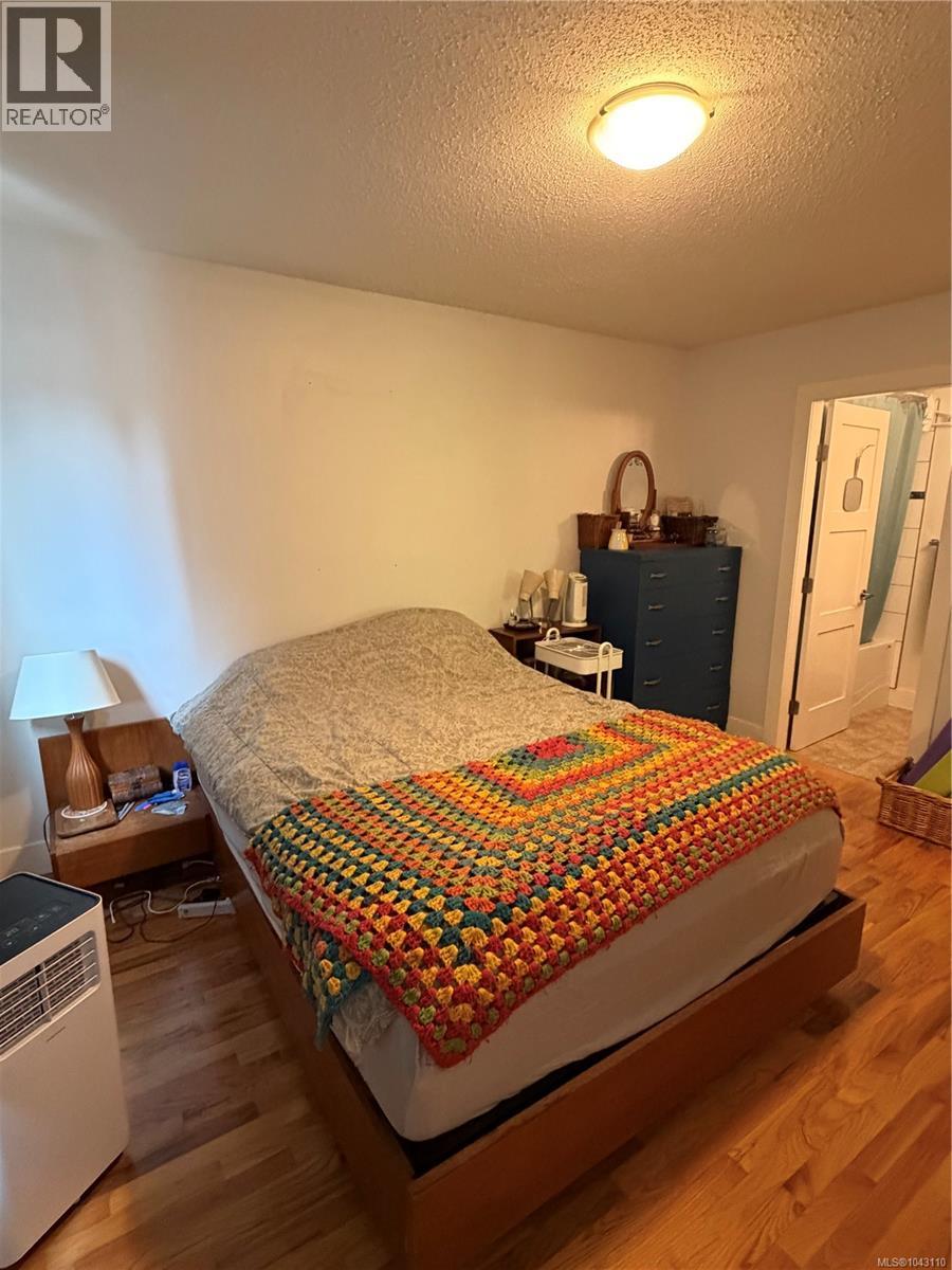 3331 Auchinachie Rd - 10