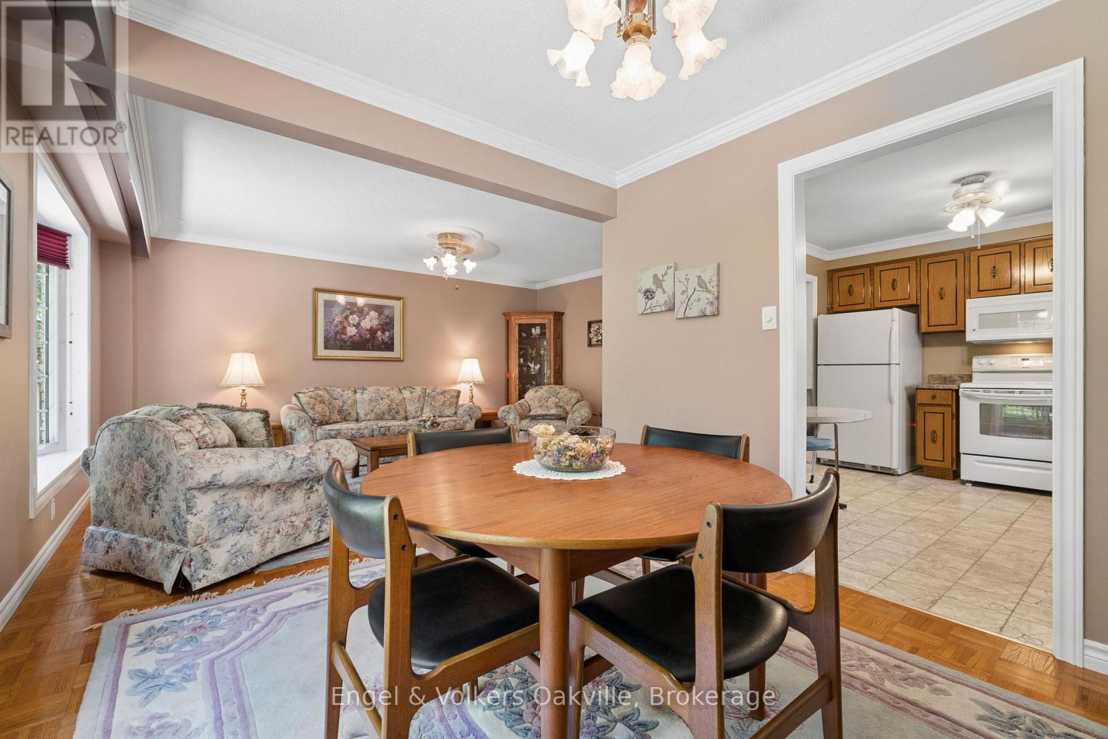 1329 WHITE OAKS BOULEVARD - Image 18