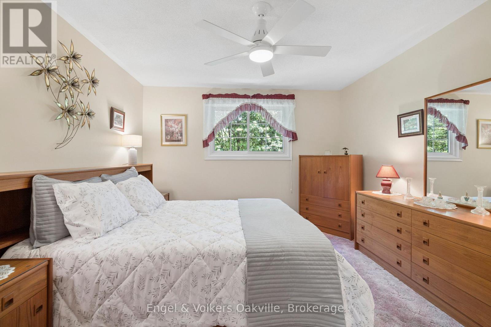 1329 WHITE OAKS BOULEVARD - 25