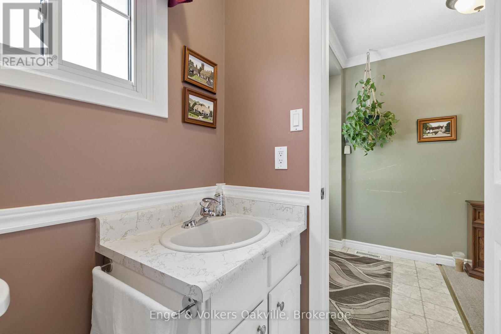 1329 WHITE OAKS BOULEVARD - Image 8