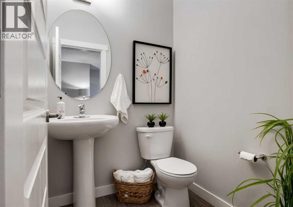 #1401 1086 Williamstown Boulevard NW - 17