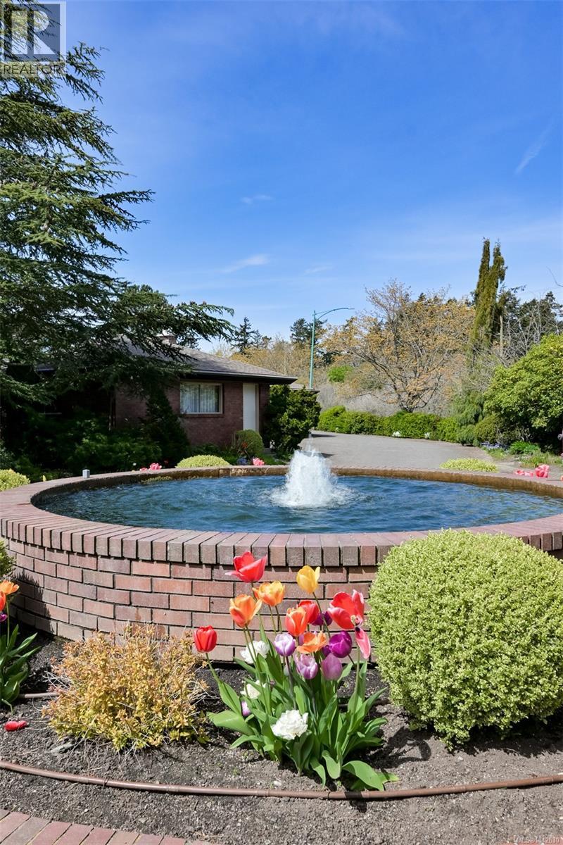 #104 2345 Cedar Hill Cross Rd - 40