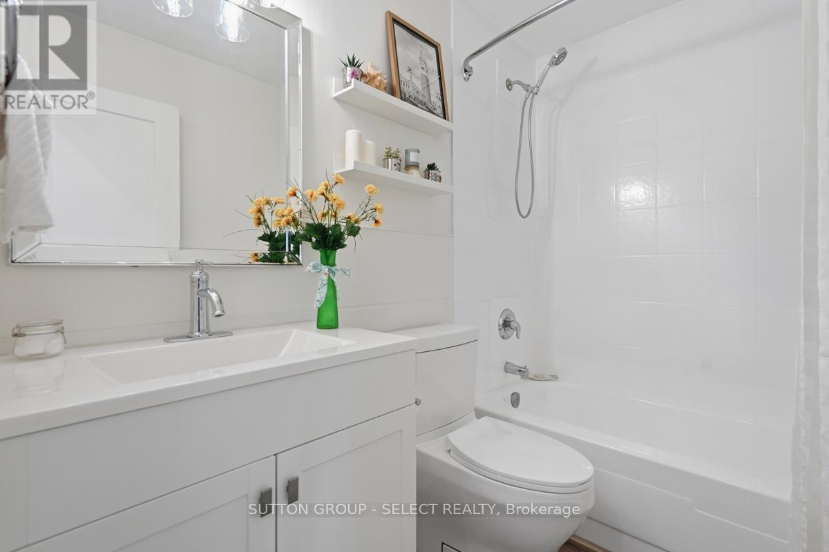 #808 583 MORNINGTON AVE AVENUE - 22