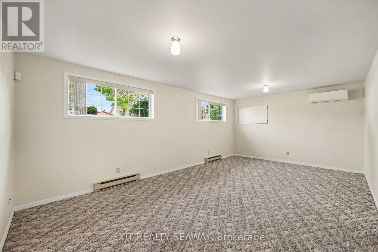 1860 BELVEDERE CRESCENT - 24