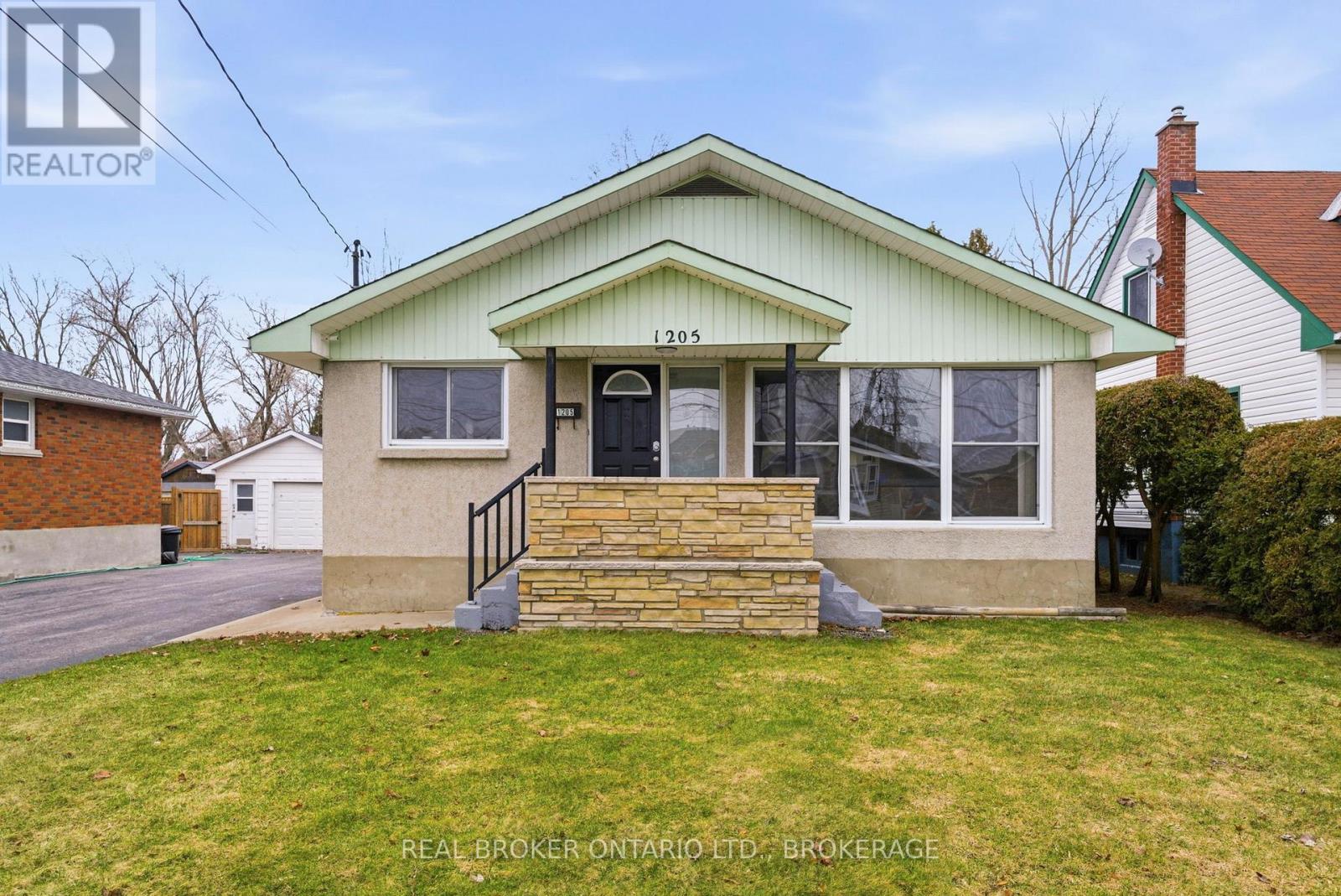 1205 OSBORNE AVENUE - 1