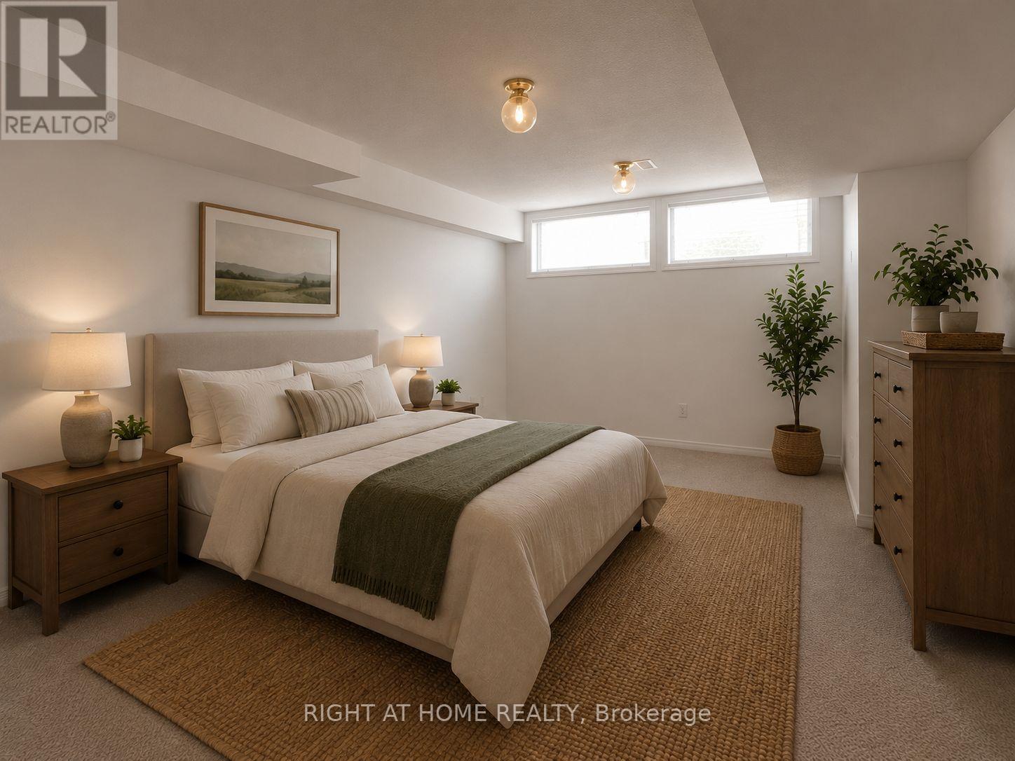 142 LILIBET CRESCENT E - 22