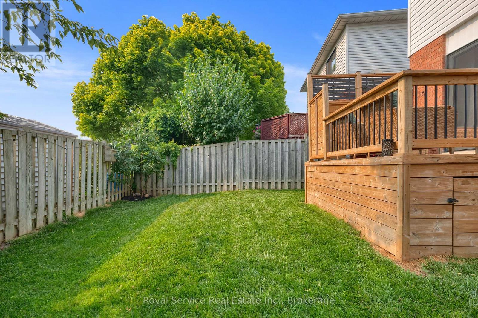 46 BARRON COURT - 32