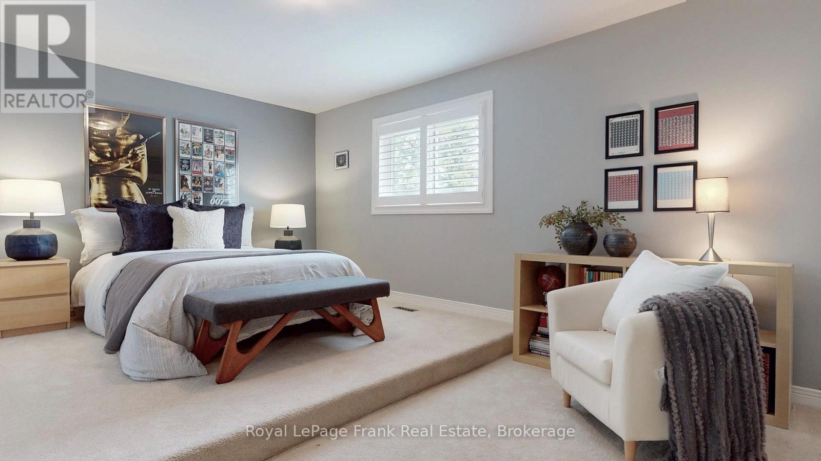 19 ANN ARBOUR COURT - 21
