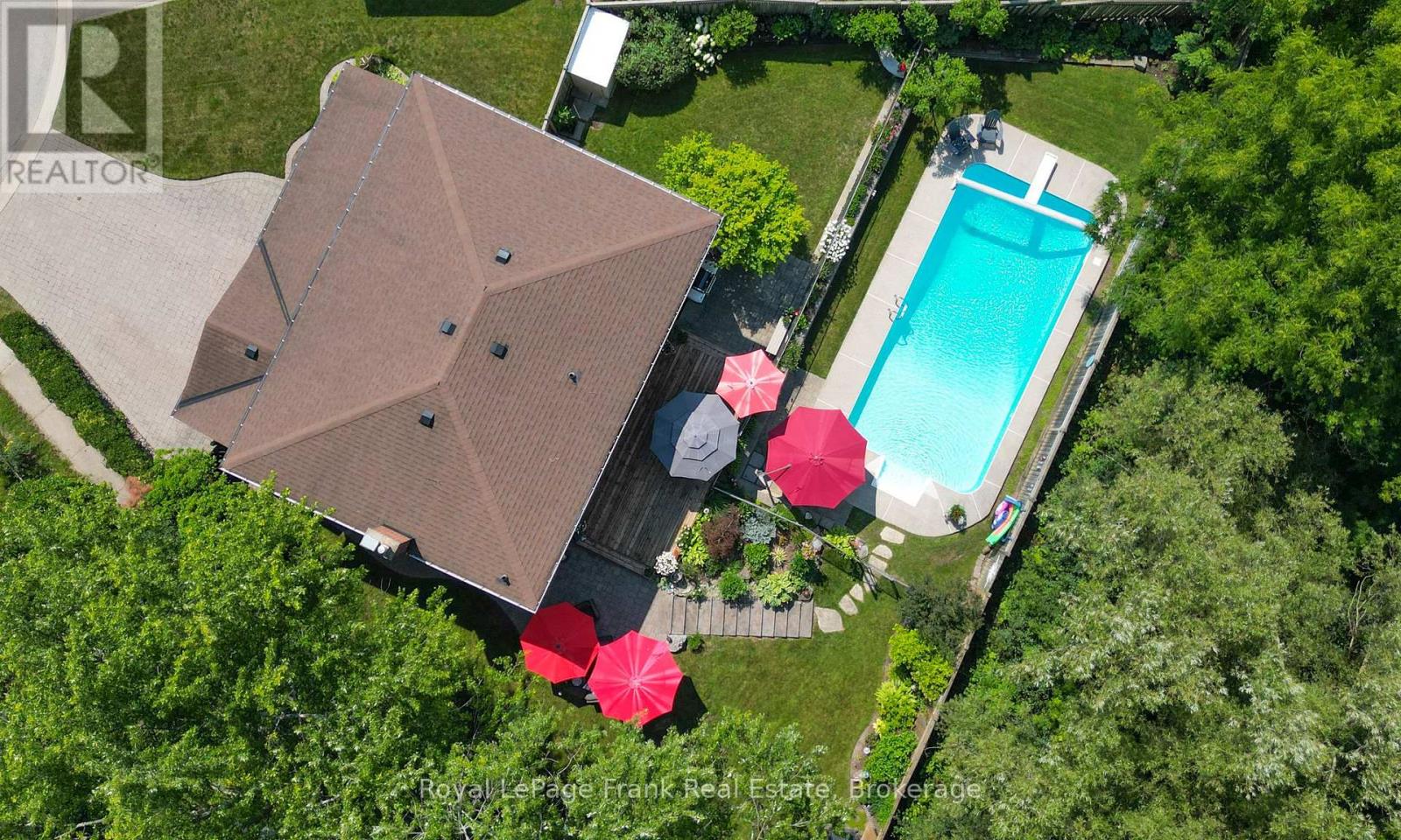 19 ANN ARBOUR COURT - 4