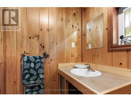 Bathroom - 16 B55 Island, The Archipelago, ON P0C1H0 Photo 13