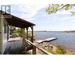 Pantry - 16 B55 Island, The Archipelago, ON P0C1H0 Photo 9