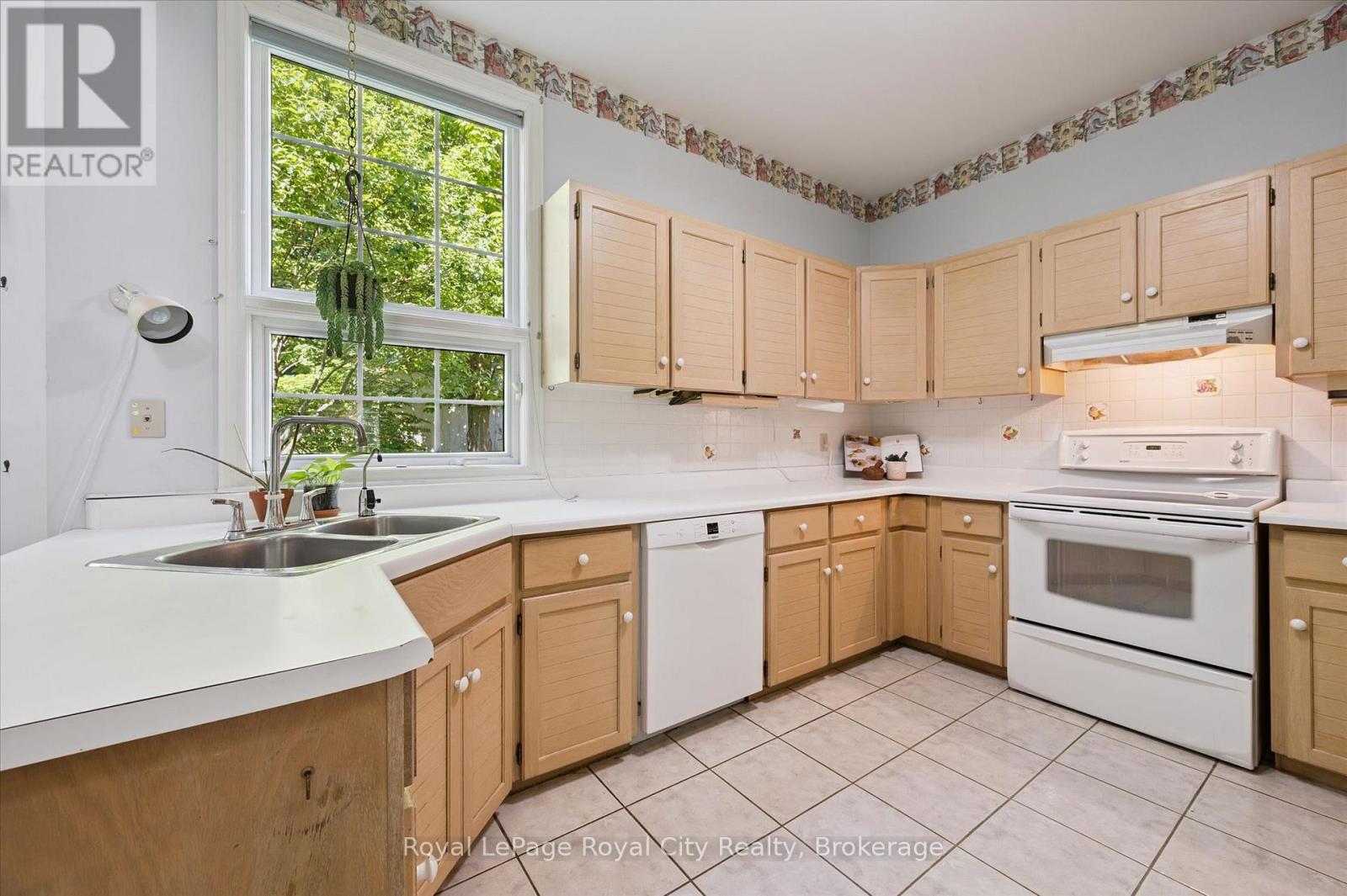 539 HARVEY STREET - 11
