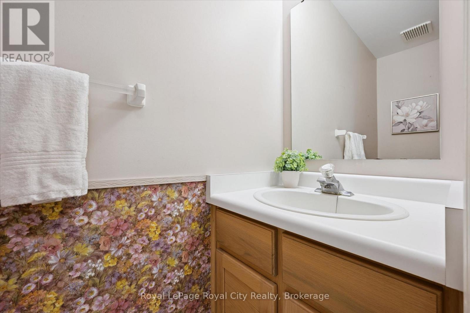 539 HARVEY STREET - 22