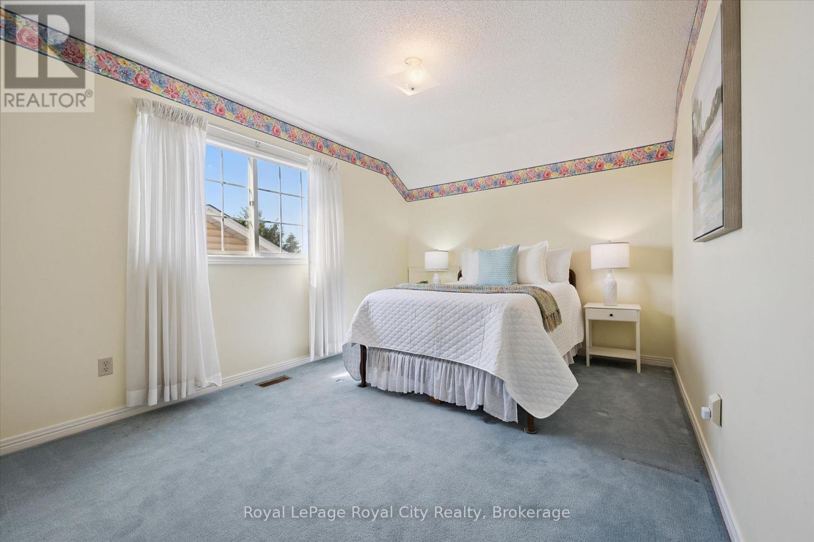 539 HARVEY STREET - 26